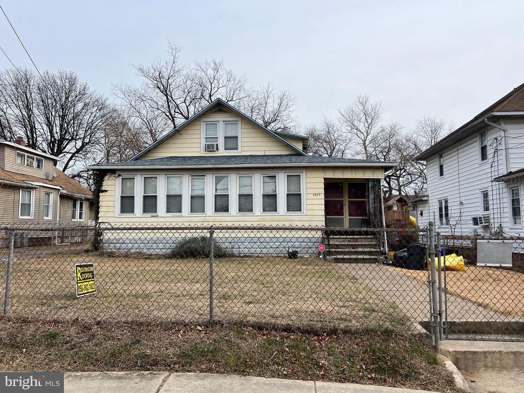 6842 WALDORF AVE, Pennsauken, NJ 08110
