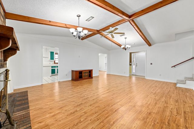 631 Farrah Circle, Dothan, AL 36301