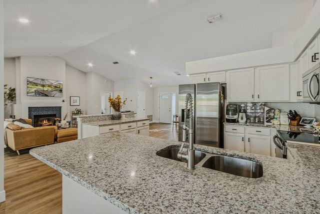 1561 ROCKWELL HEIGHTS DRIVE, Deland, FL 32724