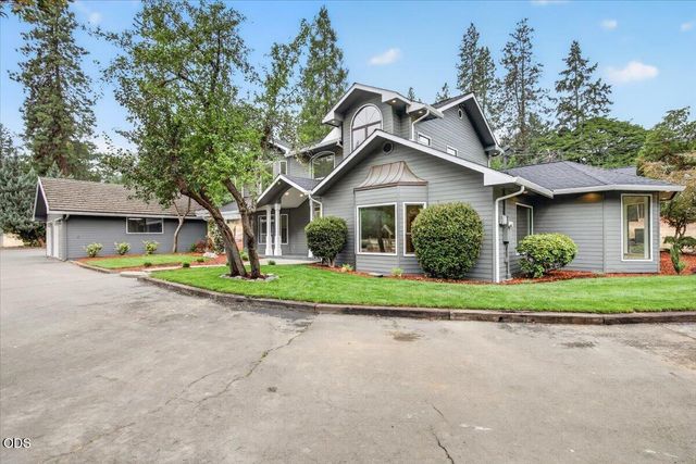 791 Oregon 238, Jacksonville, OR 97530