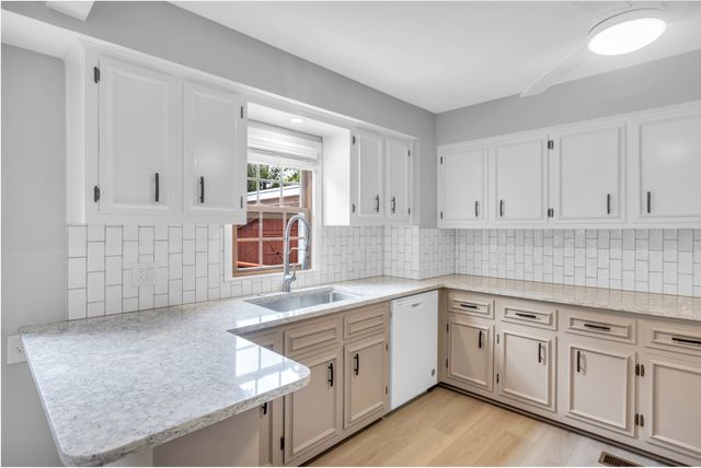 203 Southburn Dr, Hendersonville, TN 37075