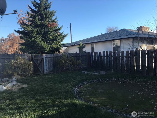 230 N Emerson, Wenatchee, WA 98801