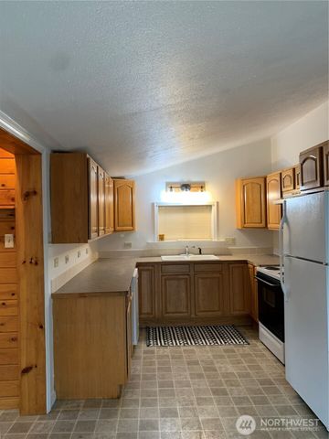 230 N Emerson, Wenatchee, WA 98801