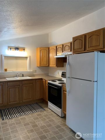 230 N Emerson, Wenatchee, WA 98801