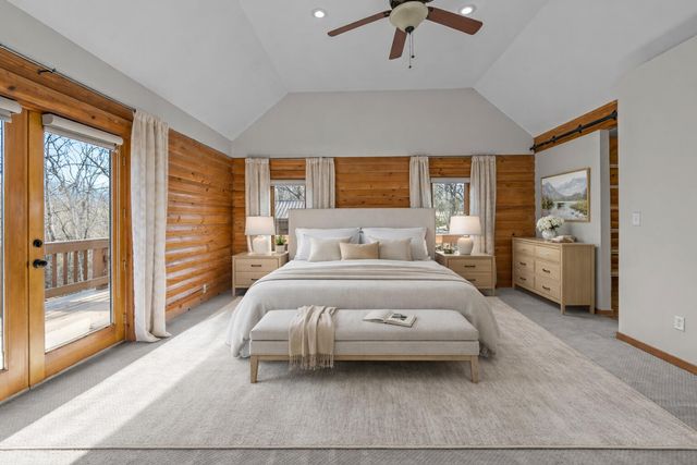 1961 W Finley River Drive, Nixa, MO 65714