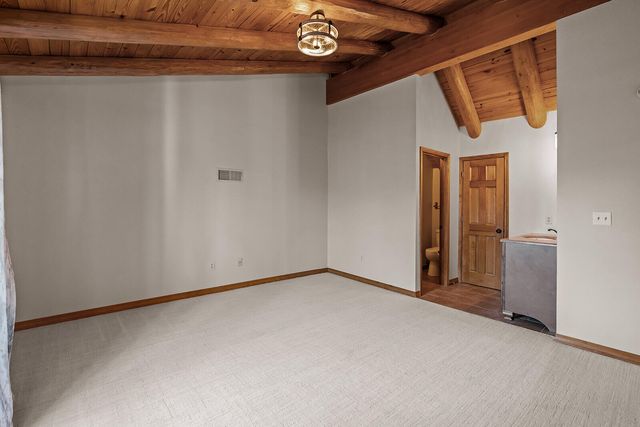 1961 W Finley River Drive, Nixa, MO 65714