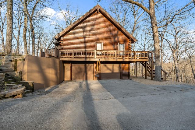 1961 W Finley River Drive, Nixa, MO 65714