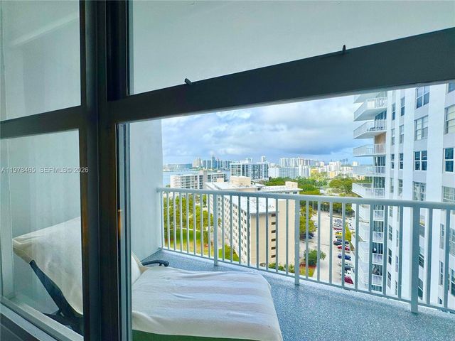 231 174th St 1501, Sunny Isles Beach, FL 33160