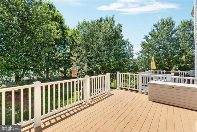 21665 KINGS CROSSING TER, Ashburn, VA 20147