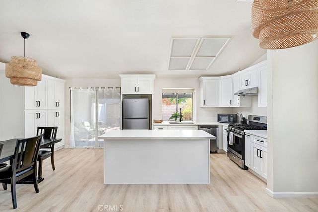 4458 Hale, Riverside, CA 92501