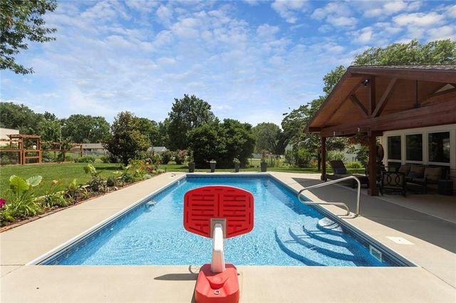 7327 Hardy Street, Overland Park, KS 66204
