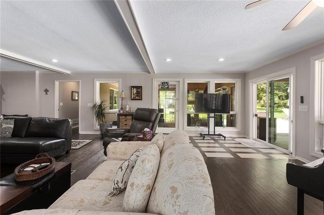 7327 Hardy Street, Overland Park, KS 66204