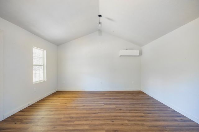 3006 Wagon Train Trail, Granbury, TX 76048