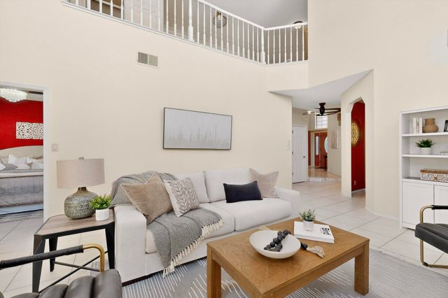 6420 Canterbury NE, Albuquerque, NM 87111