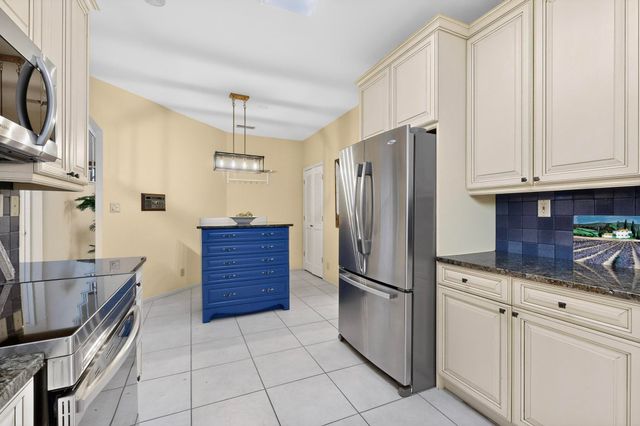 6420 Canterbury NE, Albuquerque, NM 87111