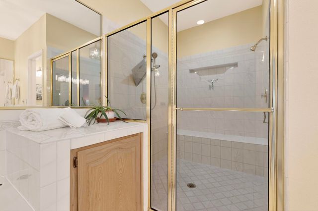 6420 Canterbury NE, Albuquerque, NM 87111