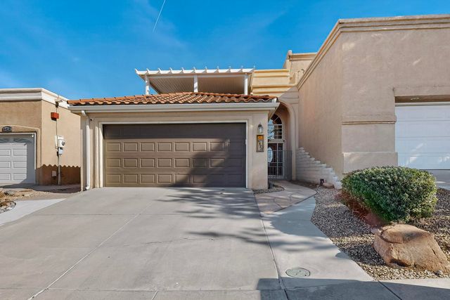 6420 Canterbury NE, Albuquerque, NM 87111