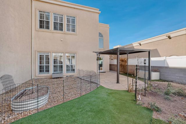 6420 Canterbury NE, Albuquerque, NM 87111