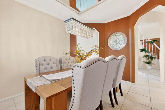 6420 Canterbury NE, Albuquerque, NM 87111