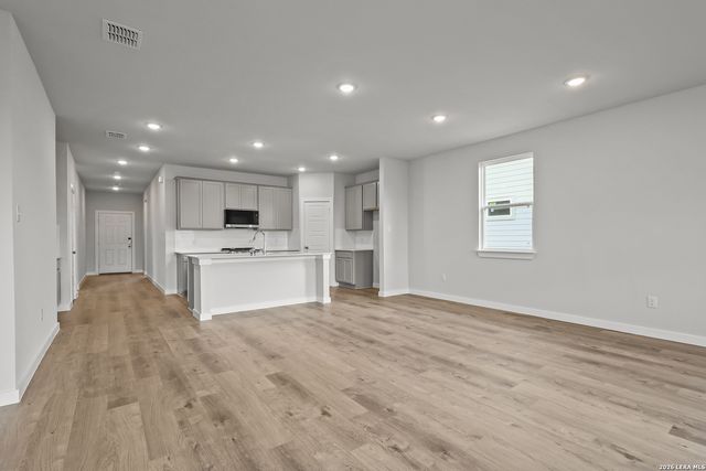8318 Rocket View, San Antonio, TX 78263