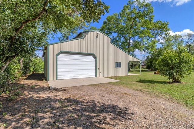 18355 Burkhardt Road, Tomball, TX 77377