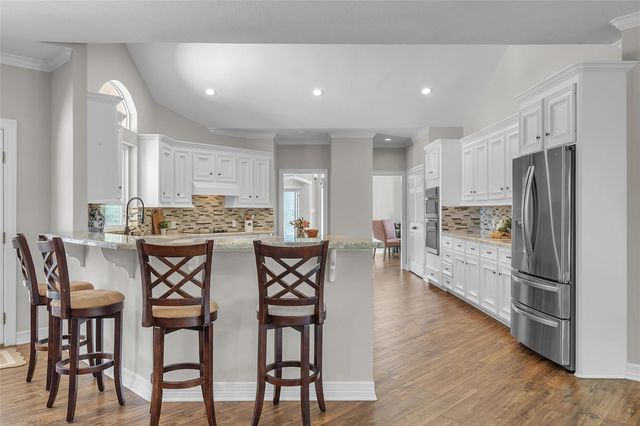 18355 Burkhardt Road, Tomball, TX 77377