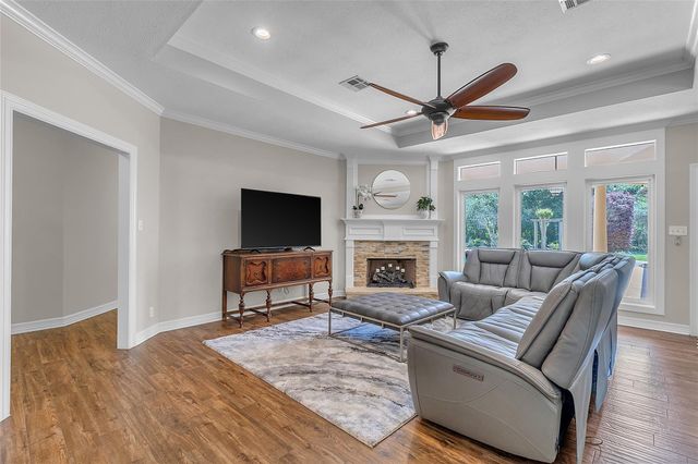 18355 Burkhardt Road, Tomball, TX 77377