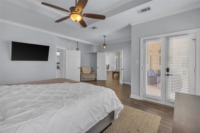 18355 Burkhardt Road, Tomball, TX 77377