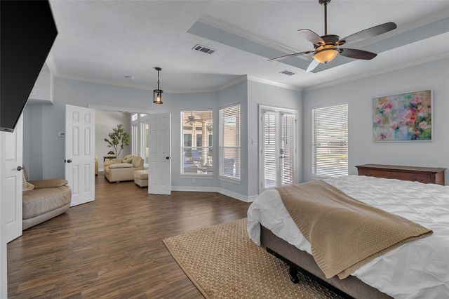 18355 Burkhardt Road, Tomball, TX 77377