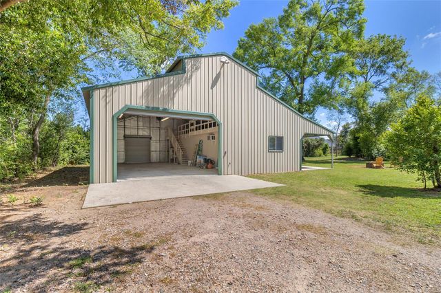 18355 Burkhardt Road, Tomball, TX 77377