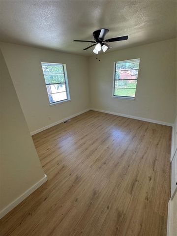 3928 S Agnew Place, Oklahoma City, OK 73119