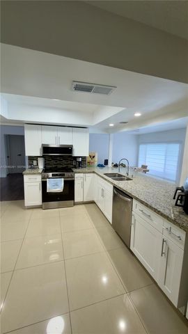 9170 NW 24th Place, Sunrise, FL 33322