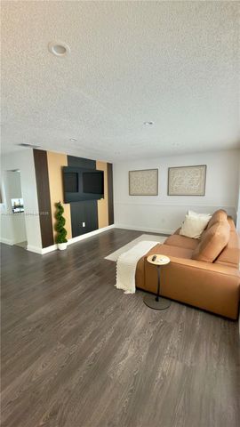 9170 NW 24th Place, Sunrise, FL 33322