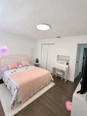 9170 NW 24th Place, Sunrise, FL 33322
