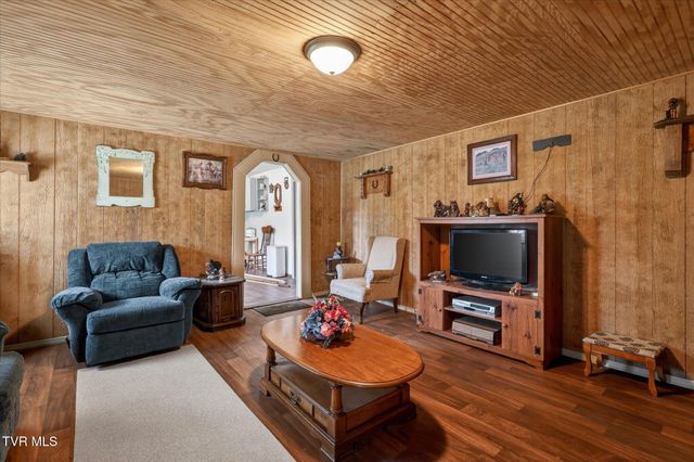465 Mulberry Road, Greeneville, TN 37745