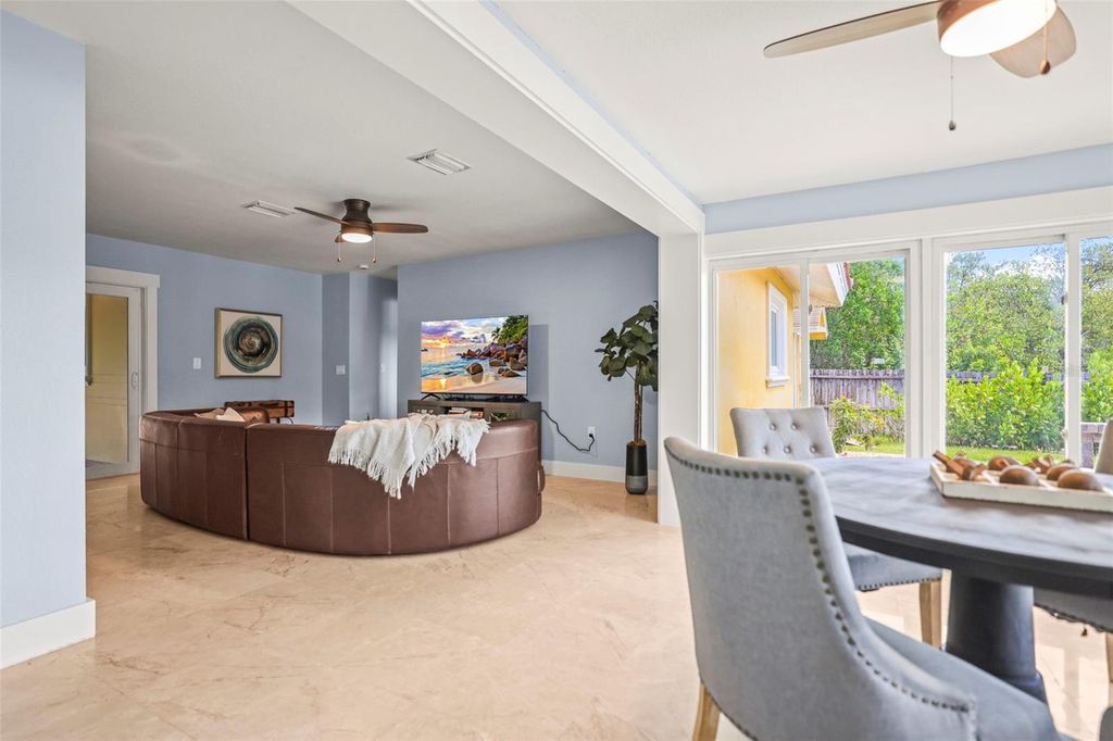 Image 22 of property listing at 412 ORCHID LANE, Palm Harbor, FL 34683