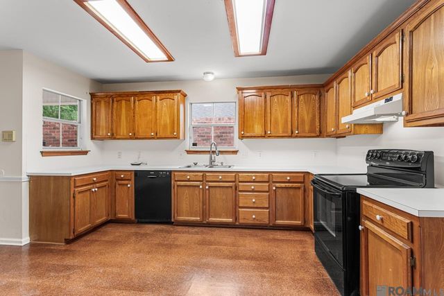 5129 Amberlyn Dr, Baton Rouge, LA 70820