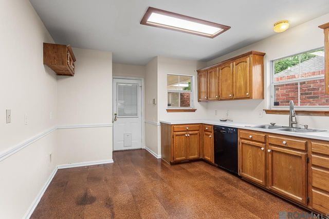 5129 Amberlyn Dr, Baton Rouge, LA 70820