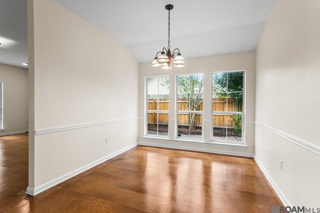 5129 Amberlyn Dr, Baton Rouge, LA 70820