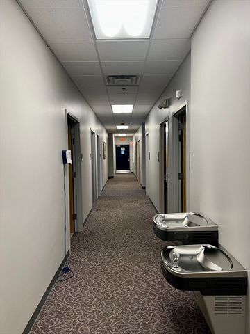 50 Maple St, Springfield, MA 01103