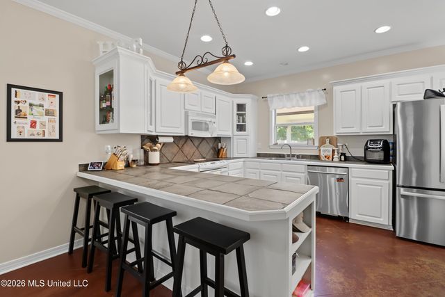 206 Larosa Road, Long Beach, MS 39560