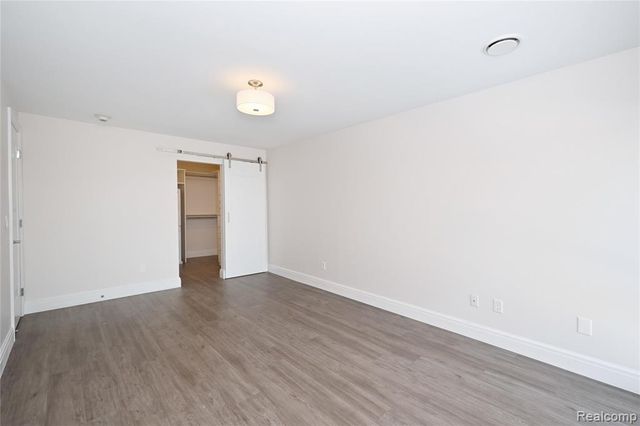 211 E Merrill Street 610, Birmingham, MI 48009