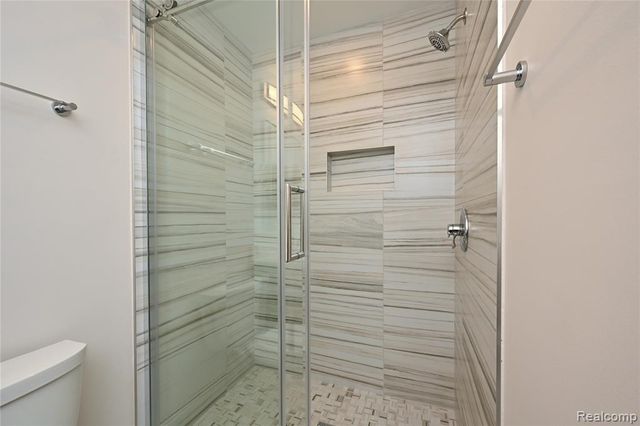 211 E Merrill Street 610, Birmingham, MI 48009