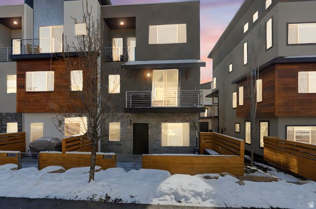 498 W 2200 N, Layton, UT 84041