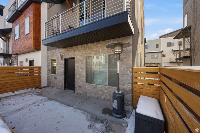 498 W 2200 N, Layton, UT 84041