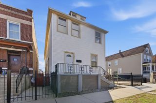 1507 S 51st Avenue, Cicero, IL 60804