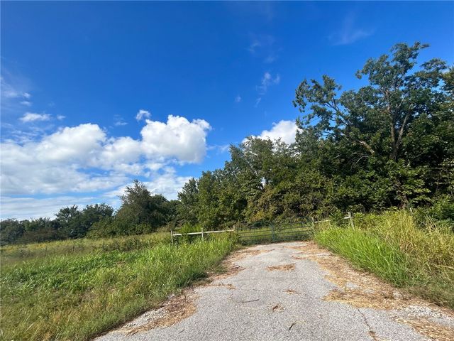 Hwy 72, Gravette, AR 72736