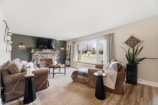 2625 Belleflower Drive, Alliance, OH 44601