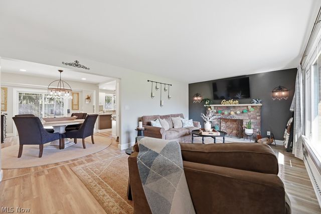 2625 Belleflower Drive, Alliance, OH 44601