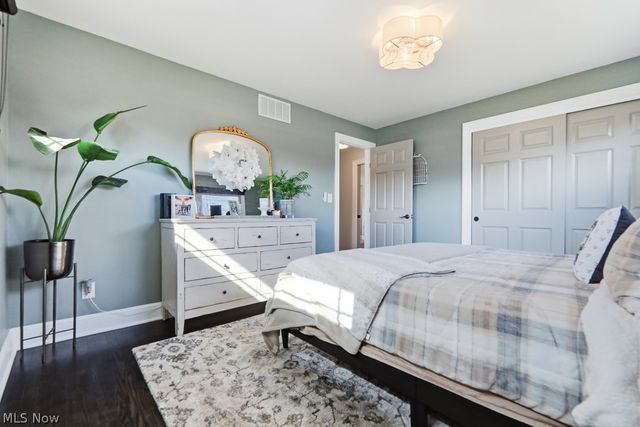 2625 Belleflower Drive, Alliance, OH 44601